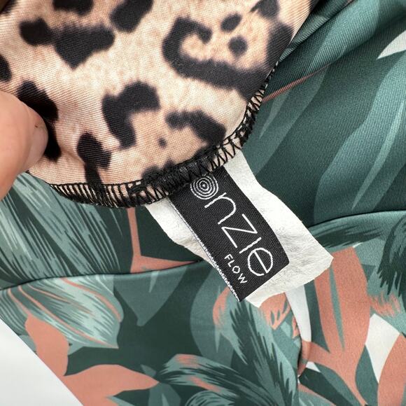 ONZIE FLOW Palm Print Active Leggings // XS - Picture 7 of 10